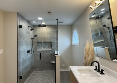 Western Springs Primary Bath Remodel – Grand Ave